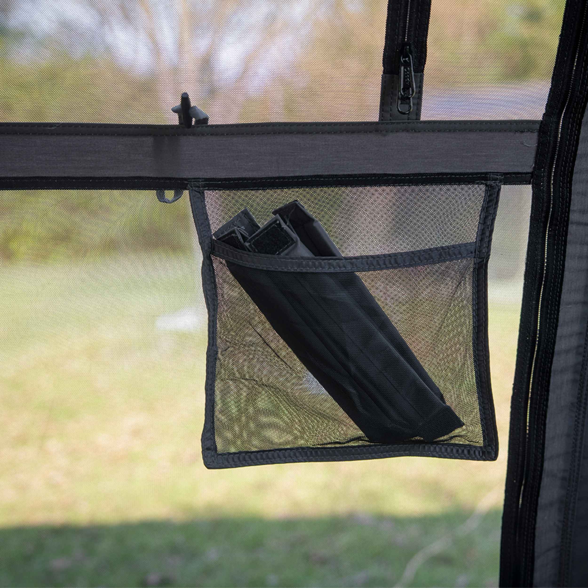 Tente gonflable Coody Familia AirTent 17.2 beige pour camping (2 à 10 personnes)