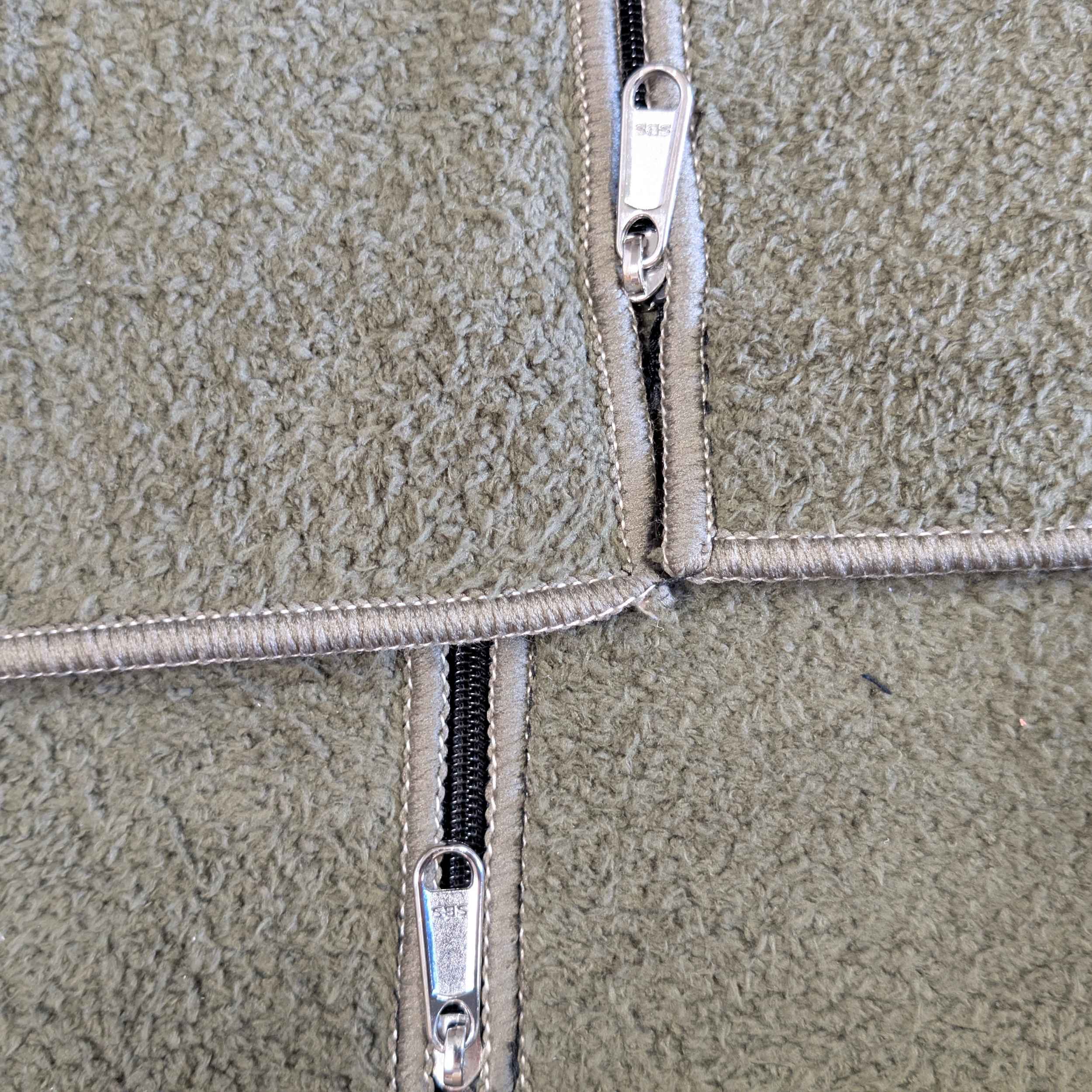 Alfombra Coody: diseñada para la tienda Coody 8.0 (verde bosque)