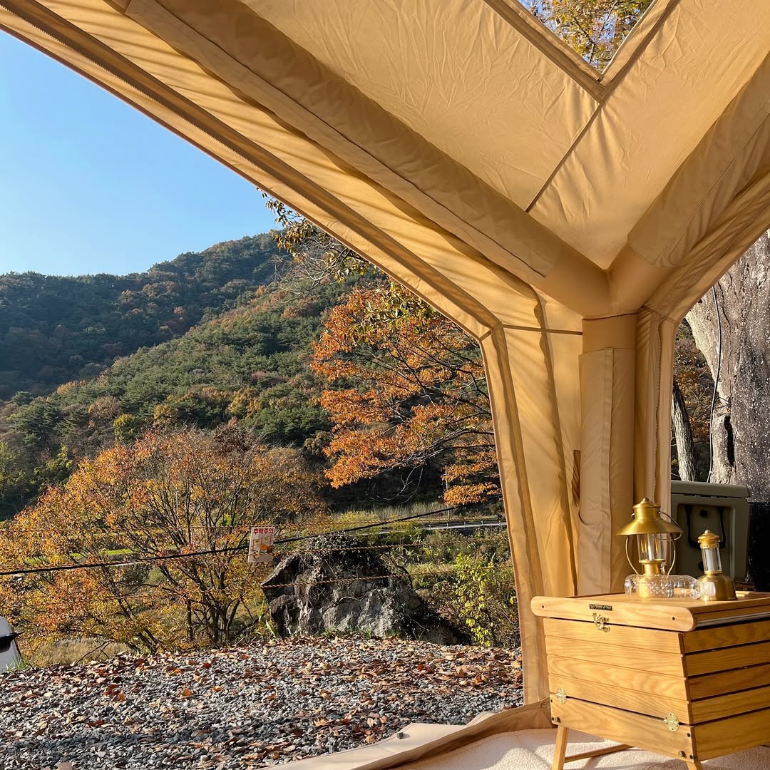 Coody AirTent Hub Beige (2-6 Person) + Carpet for Hub + Electric Pump + Air Sofa