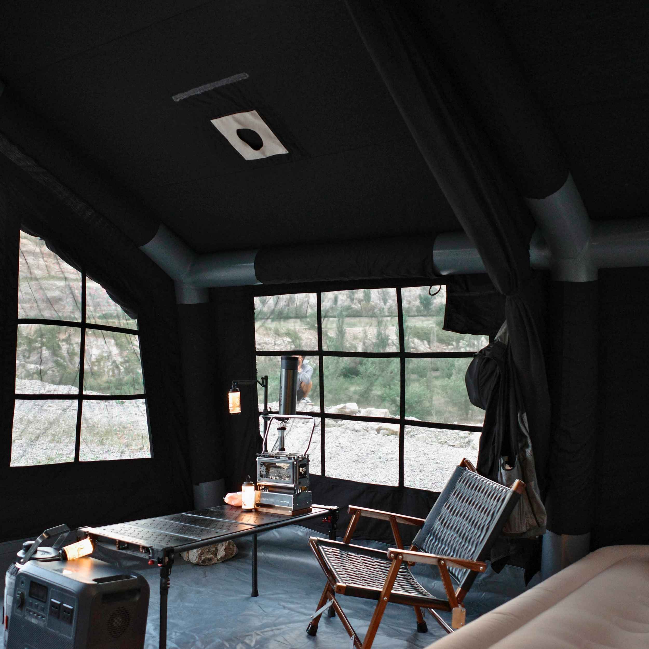 Coody Familia AirTent 13.6 Black (2-8 Person) + RBM Wood Stove Caminus M