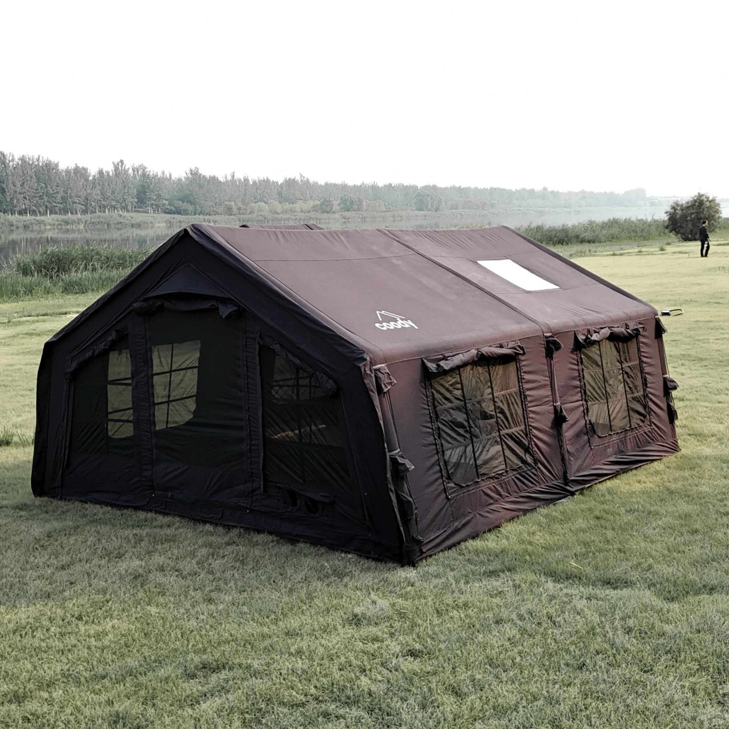 Coody Familia AirTent 17.2 Black (2-10 Person) + RBM Wood Stove Caminus M