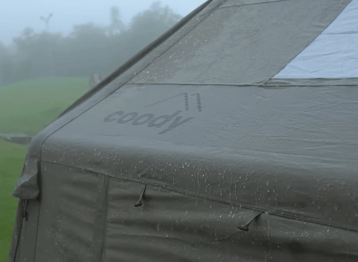 Coody tent in the rain