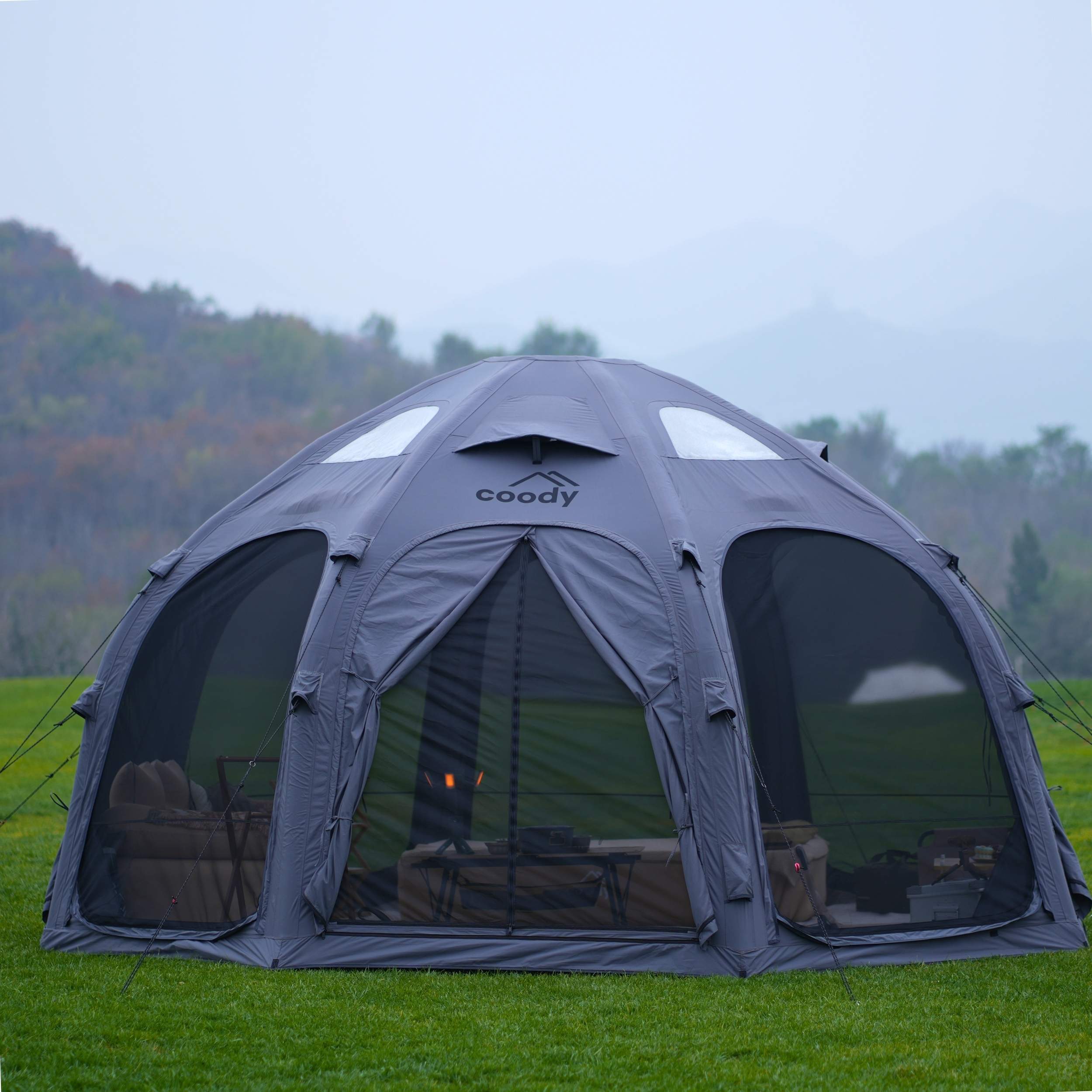 Refugio inflable Coody Aurora Dome negro para exteriores (2-4 personas)