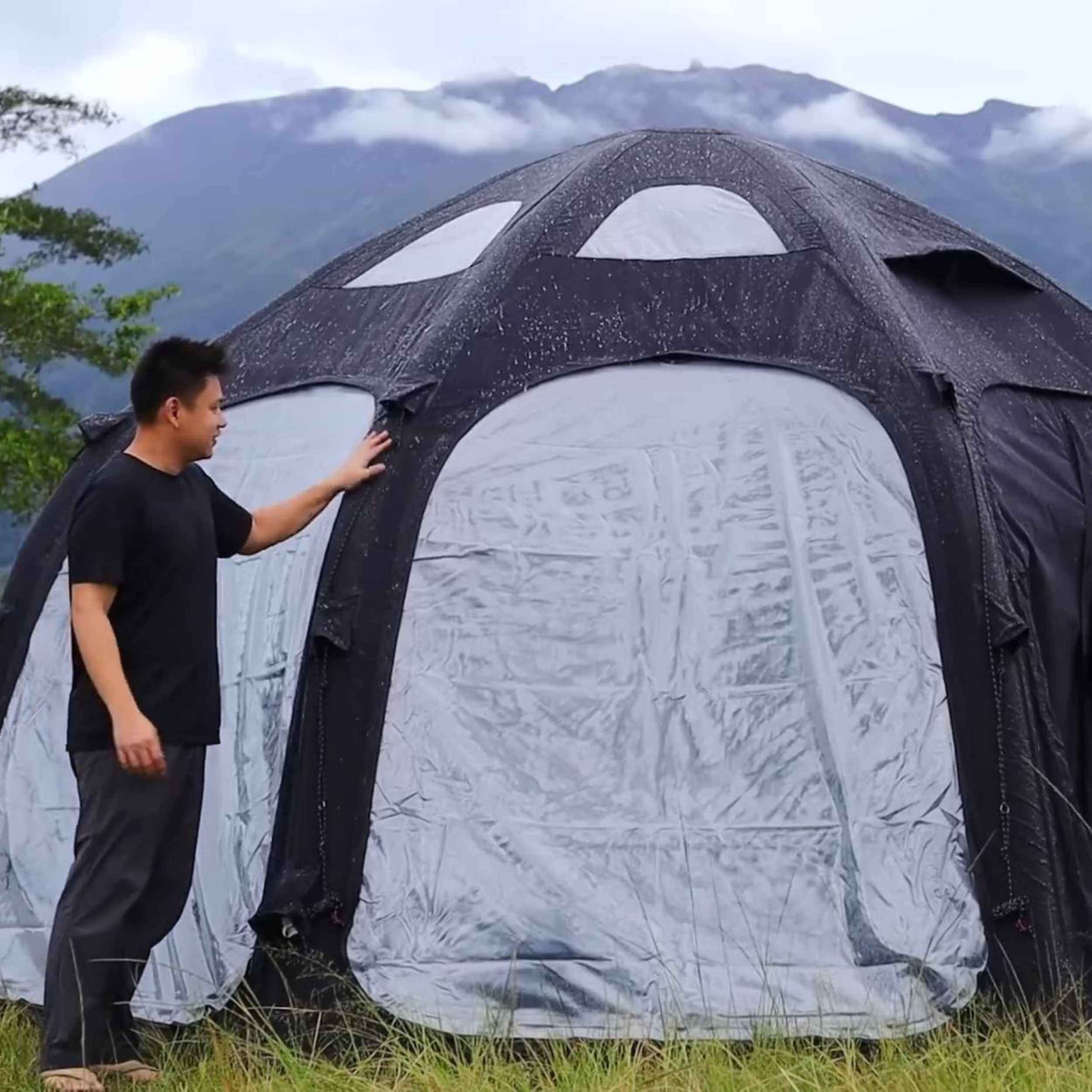 Refugio inflable Coody Aurora Dome negro para 2 a 4 personas