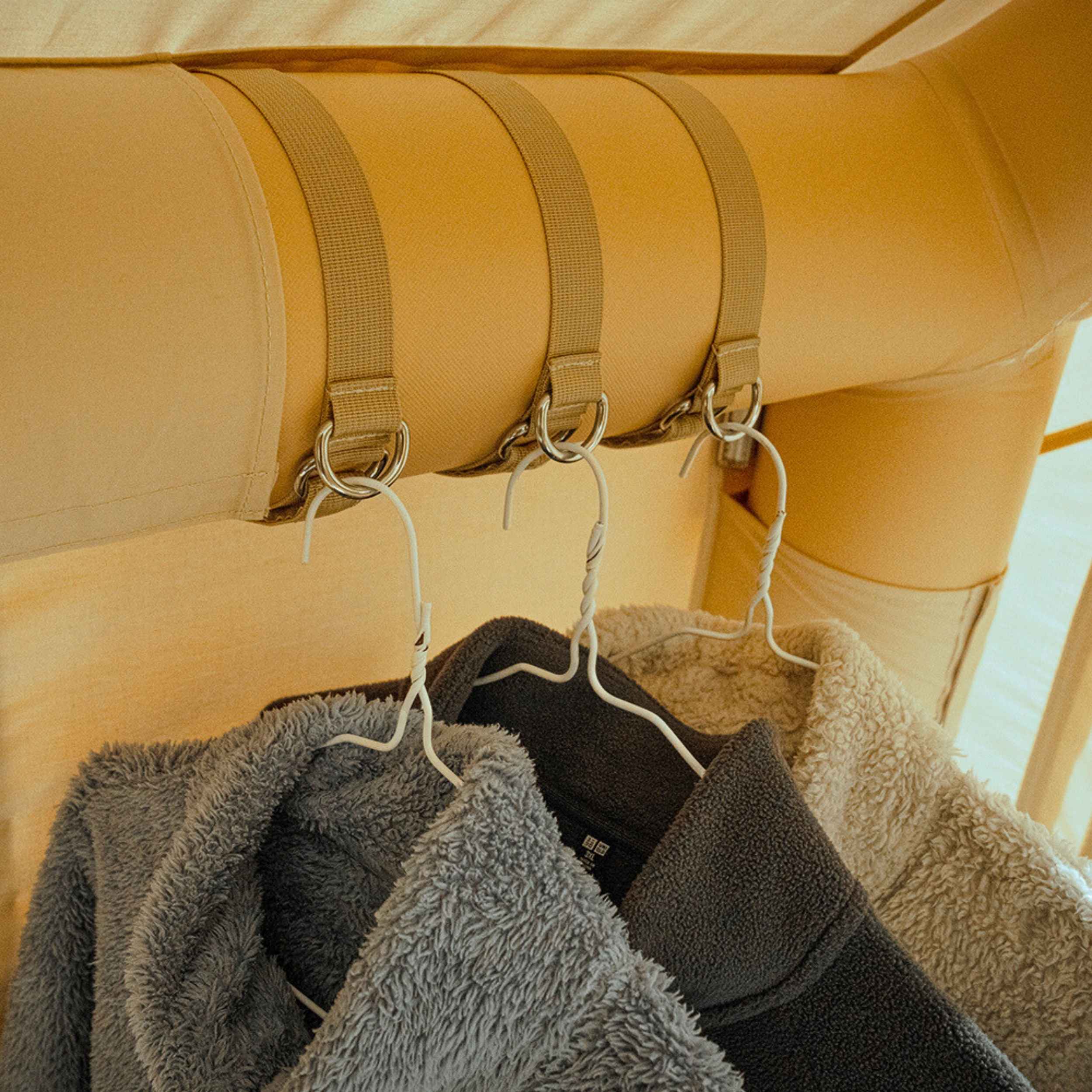 Coody Bestona Beige Inflatable Tent for 2-4 person